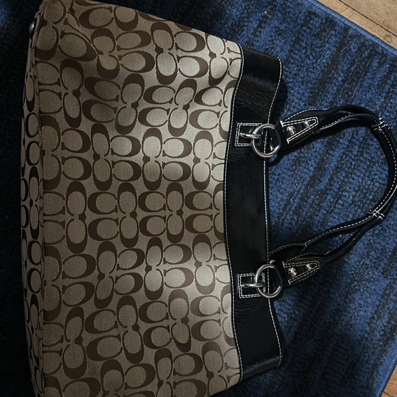 Coach Purse - Picture 2 of 6